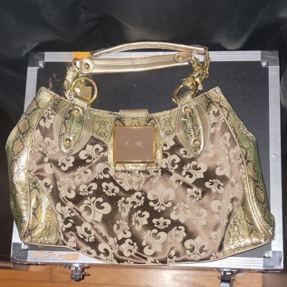 Brown and Gold Dereon Handbag